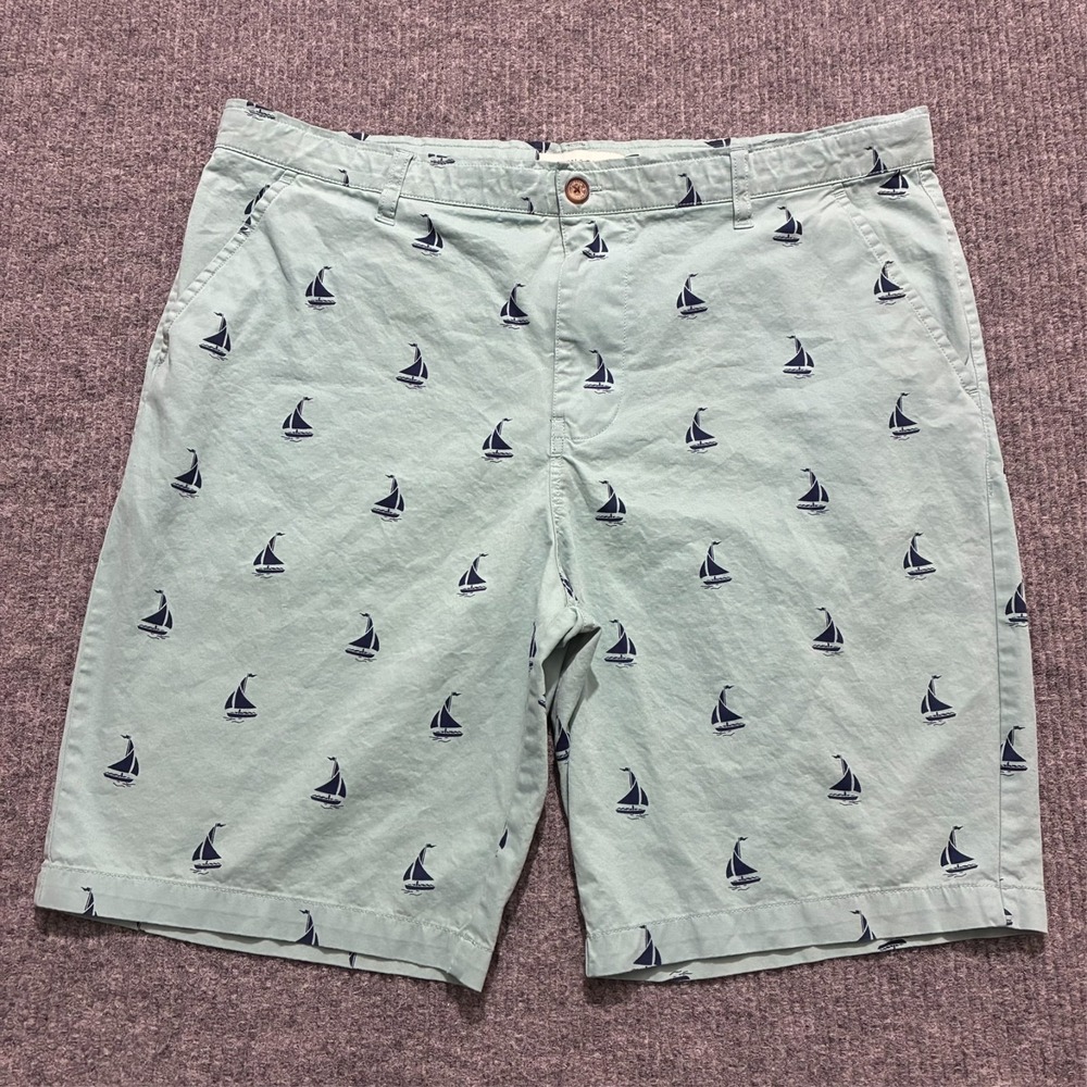 Hudson & Barrow Gentlemens Outfitter Mens Shorts Size 38 Sailboat Print Casual